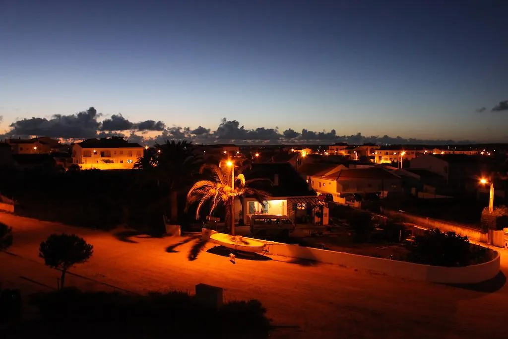 Bed and Breakfast Puravida Divehouse Sagres 0*,  Portugalia