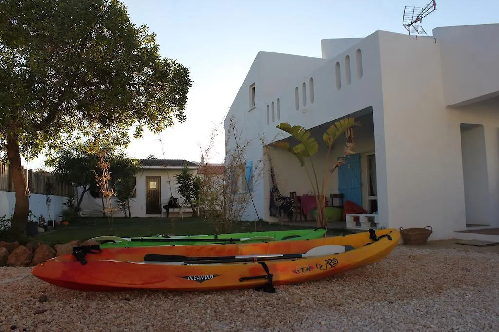 Alojamento de Acomodação e Pequeno-almoço Puravida Divehouse Acomodação com café da manhã Sagres Portugal